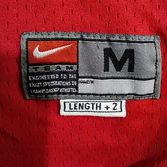 Micheal Jordan Bulls Jersey - Picture 5 of 6